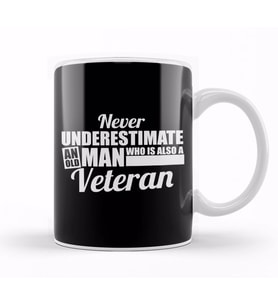 Never Underestimate An Old Man Who Is a Veteran Kupa Bardak Porselen