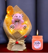 Led Işıklı Pembe Peluş Ayıcık Buketi & Kokulu Mum Hediye Seti (Turuncu)