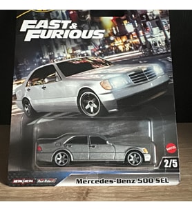Hot Wheels Premium Mercedes-Benz 500 SEL