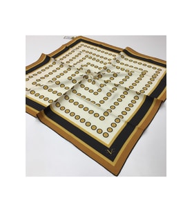 Geometrik Desen Gold Seri Twill Eşarp Eşarp Askısı ile Birlikte 90x90 cm Taba Kr