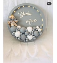 Kişiye Özel Ledli Yuvarlak Toplu Bebek Kapı Süsü, Hastane Odası Süsleme (Gri)