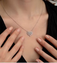 925 Ayar Gümüş Zirkon Taşlı Işıltılı Kalp Kolye