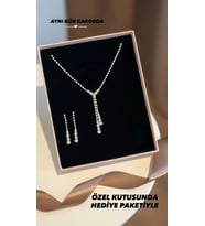 Özel Kutusunda Hediye Paketiyle Effie  Gümüş Kaplama  Takı Seti Kolye Küpe Hediye Set Düğün Nişan Söz Nikah Takı Seti (Beyaz Gümüş)
