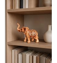 Polyester Fil Biblo Dekoratif Şans Fili Heykeli El İşlemeli Masa ve Kitaplık Dekoru 15x17 cm