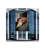 Selam Veren Ulu Önder Gazi Mustafa Kemal Atatürk Poster Bayrak Raşel Kumal 4x6 metre ATA63