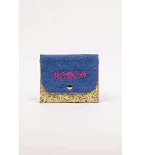 Kadın Cüzdanı Denim Kumaş Çiçek Nakışlı Çift Bölmeli 13x11 cm