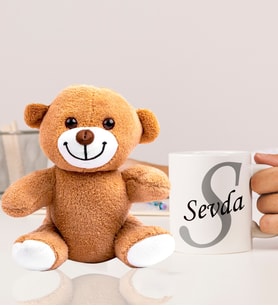 Kişiye Özel 25cm Peluş Ayıcık Ve Baş Harf Ve İsimli Tasarımlı Beyaz Kupa