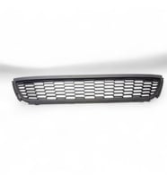 Vw Polo Ön Tampon Orta Izgara Siyah 2011-2014 6R0853677A 9B9