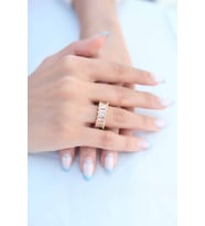 Zirkon Taşlı Baget Gold Renk Kadın Yüzük TJ-BYK2342