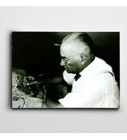 Atatürk Gözlükle Kanvas Tablo