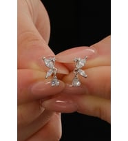 Taşlı Kelebek Rodyumlu Mini Gümüş Küpe 7389