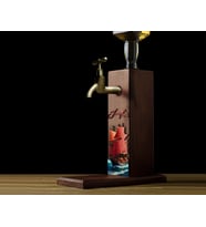 BK Gift Kişiye Özel Kabartma İsimli Tarihli Pirates Ship Tasarımlı Musluklu Ceviz Ahşap Şarap Standı-8, Viski Çeşmesi, Babaya Hediye, İçecek Dispenseri