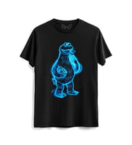 Susam Sokağı Resimli Baskılı Siyah Tshirt 