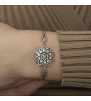 ÇİÇEK DESEN ELMAS MONTÜR 925 AYAR GÜMÜŞ BİLEKLİK (Karışık)