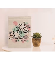 BK Gift Kişiye Özel Valide Sultan Tasarımlı Otantik Masaüstü Ahşap Palet Çerçeve-3 (Beyaz)