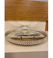 TEPSİ DEKORATİF KULPLU DÖKÜM PİRİNÇ GÜMÜŞ YUVARLAK ÇAP 37 CM