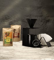 Kişiye Özel Çelik Bardak Termos & V60 Drıpper & Metal Drıpper Standı & Metal Kağıt Tutucu & Brezilya Santos-Guatemela Filtre Kahve Hediye Seti
