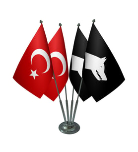 Masa Üstü Siyah Göktürk Bayrağı Türk Bayrağı Dörtlü Krom Direk Masa Bayrak Seti