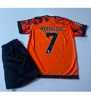 Juventus 2020/21 Sezonu Cristiano Ronaldo Çocuk Forması 2'li Set