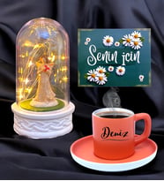 Led Işıklı Tasarım Fanus ve Turuncu Renkli Kahve Fincanı  Kişiye Özel Hediye Seti  İsimli Fincan (Model 2)