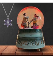 Romantik Buluşma Kış Masalı Işıklı Müzikli Kar Küresi Ve Lotus Çiçeği Kolye