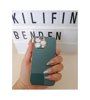 İphone 13 Pro Parlak Kılıf Modeli