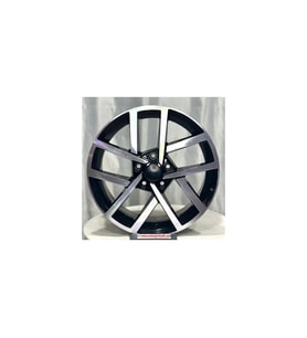 5*114.3*17*7.0 ET40 CH67.1 BLACK DIAMOND