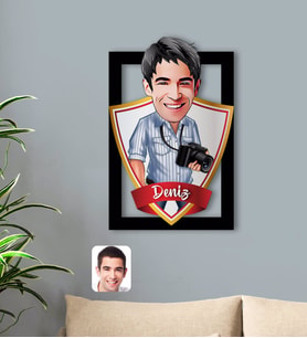 BK Gift Kişiye Özel İsimli Erkek Fotoğrafçı Karikatürlü 3D Ahşap Tablo-1