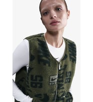 Nike Sportswear Fleece Sherpa Winterized Reversible Sythetic Fill Full-Zip Çift Traflı Kadın Peluş Sentetik Dolgu Yelek Yeşil