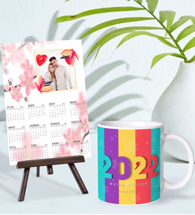 BK Gift Kişiye Özel Yılbaşı Tasarımlı Kupa Bardak ve 13x18cm Fotoğraf Kartlı Şövaleli 2024 Takvim Hediye Seti-12
