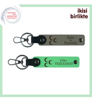 Mezun Avukata Gurur Dolu Hediye, Üç Hilal İsim Yazılabilir Anahtarlık, Kül Gri-Yeşil