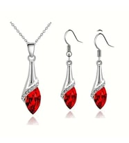 Swarovski Taşlı, Zirkon Taş İşlemeli  Takı Seti (Kolye Küpe), Yeni Yıl, Sevgililer Günü Hediye si, Ahşap Kutu İçerisinde (Kırmızı)