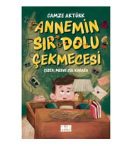 Annemin Sır Dolu Çekmecesi