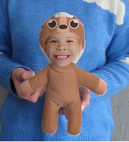 BK Gift Kişiye Özel Fotoğraflı Kostümlü Çocuk Bebek Yastık-46