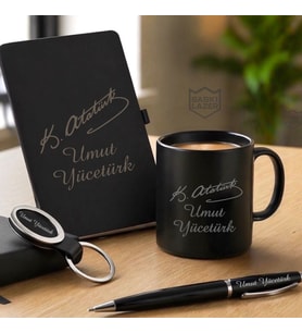 İsme Özel  Mustafa Kemal Atatürk Tasarım Kupa Bardak, Defter, Kalem, Anahtarlık  Premium Tasarım Erkek Kadın Hediye Seti