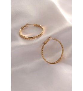 Çelik Gold Renk Halka Model Kadın Küpe