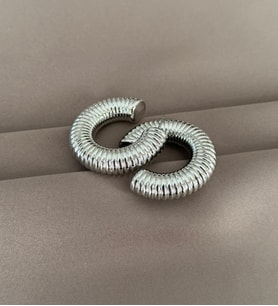 Tırtıklı Salyangoz C Model Küpe (Gümüş)