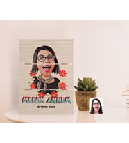 BK Gift Kişiye Özel Anneler Günü Temalı Melek Annem Karikatürlü Otantik Masaüstü Ahşap Palet Çerçeve-1 (Beyaz)