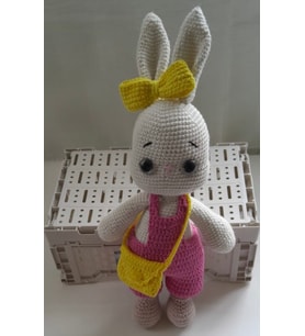 Amigurumi Tavşan Oyuncak
