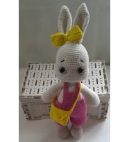 Amigurumi Tavşan Oyuncak