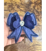 LACİVERT ZİRKON TAŞLI FİYONK İĞNELİ BROŞ GİYİM AKSESUARI 8X8 CM
