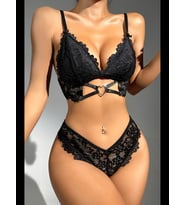 Fantezia Night Kadın Kırmızı Kalp Tokalı Çapraz Lastik Detaylı Dantel İç Çamaşır Takımı