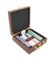 Deri Çantalı Poker Seti 100 Parça Chip ve 2 İskambil Kağıdı Destesi