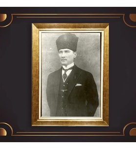 Özel Seri Paspartulu Çerçeveli Atatürk Tablo l707 (Gold)