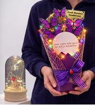 Kişiye Özel Aynalı Renkli Işıklı Mor Kelebek Buketi (Led Işıklı Fanus Hediyeli) (Model 6)