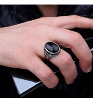 Onix Taşlı Oval Model 925 Ayar Gümüş Erkek Yüzük (Gri)