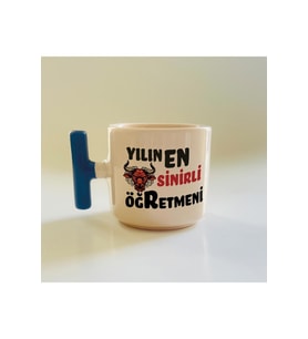 Yılın En Sinirli Öğretmeni Baskılı Mavi Kulplu T Öğretmenler Günü Kupa