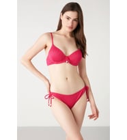 Kom Lurusa Kendinden Dokulu Boncuklu Destekli Bikini Pembe (Pembe)
