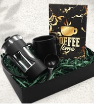 Siyah Mat Kupa & Özel Tasarım Defter & French Press Hediye Seti