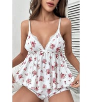 Merry See İnce Askılı Çiçekli Dantel Detay Şortlu Pijama Takım Gecelik
